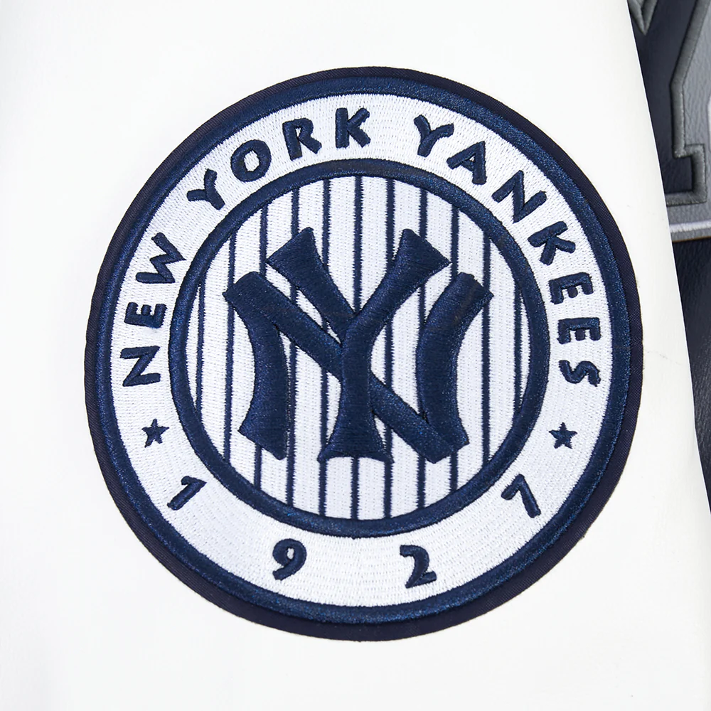 MLB NEW YORK YANKEES BEST OF MEN'S LEATHER VARSITY JACKET (MIDNIGHT NAVY/WHITE) - Image 11