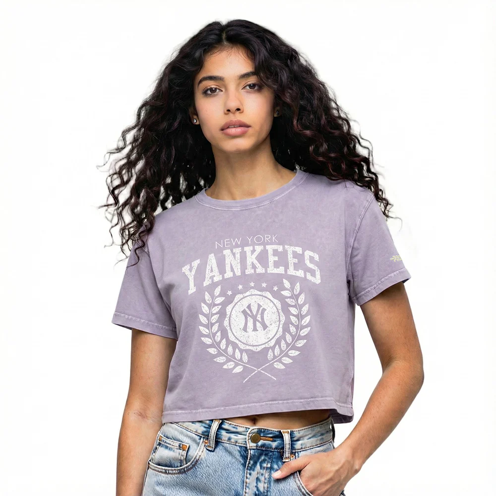 NEW YORK YANKEES STREET TEAM WOMEN'S ENZYME WASH BOXY TEE (WASHED LILAC GRAY)
