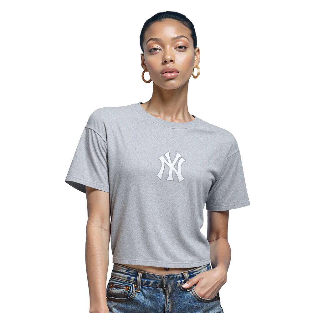 MLB NEW YORK YANKEES WINGSPAN WOMEN'S SJ BOXY TEE (DARK HEATHER GRAY) - Image 2