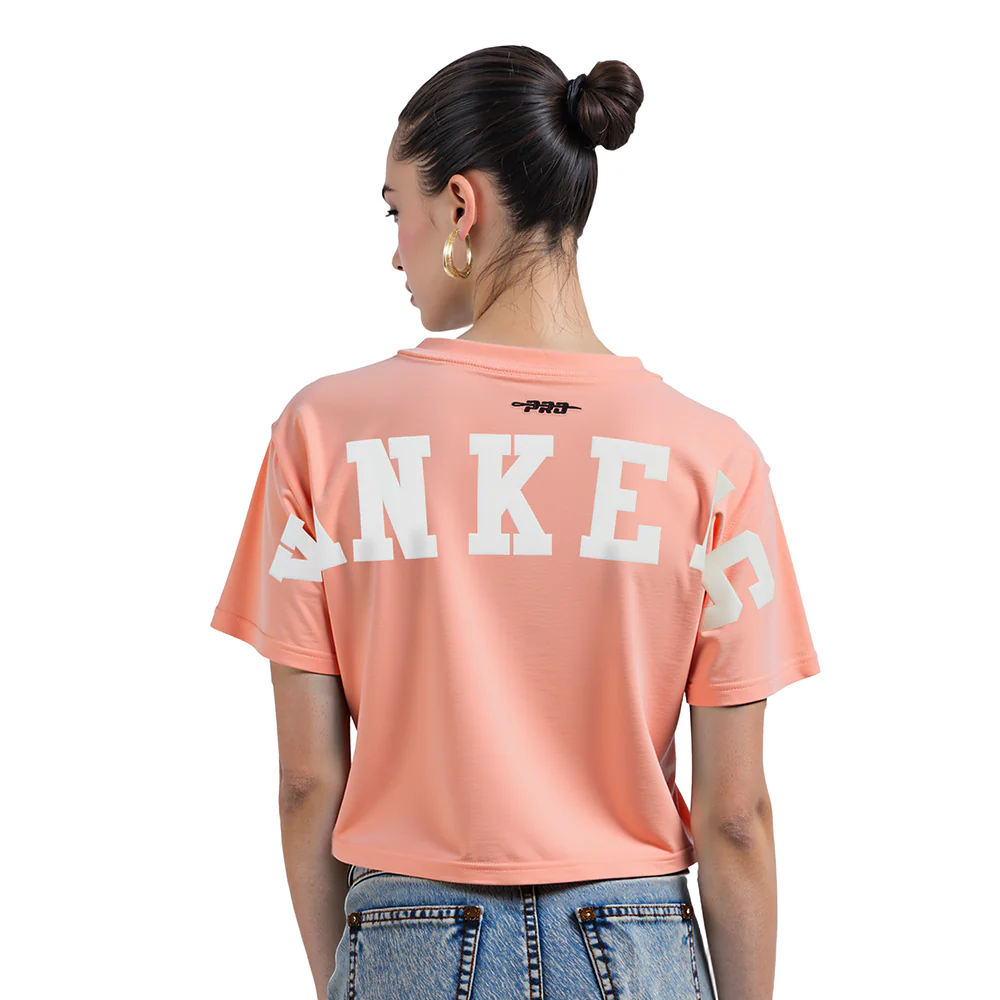 MLB NEW YORK YANKEES WINGSPAN WOMEN'S SJ BOXY TEE (GUAVA)