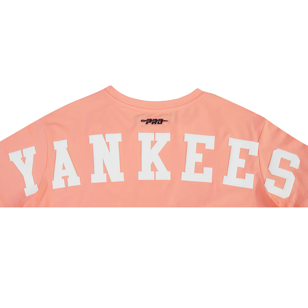 MLB NEW YORK YANKEES WINGSPAN WOMEN'S SJ BOXY TEE (GUAVA) - Image 6