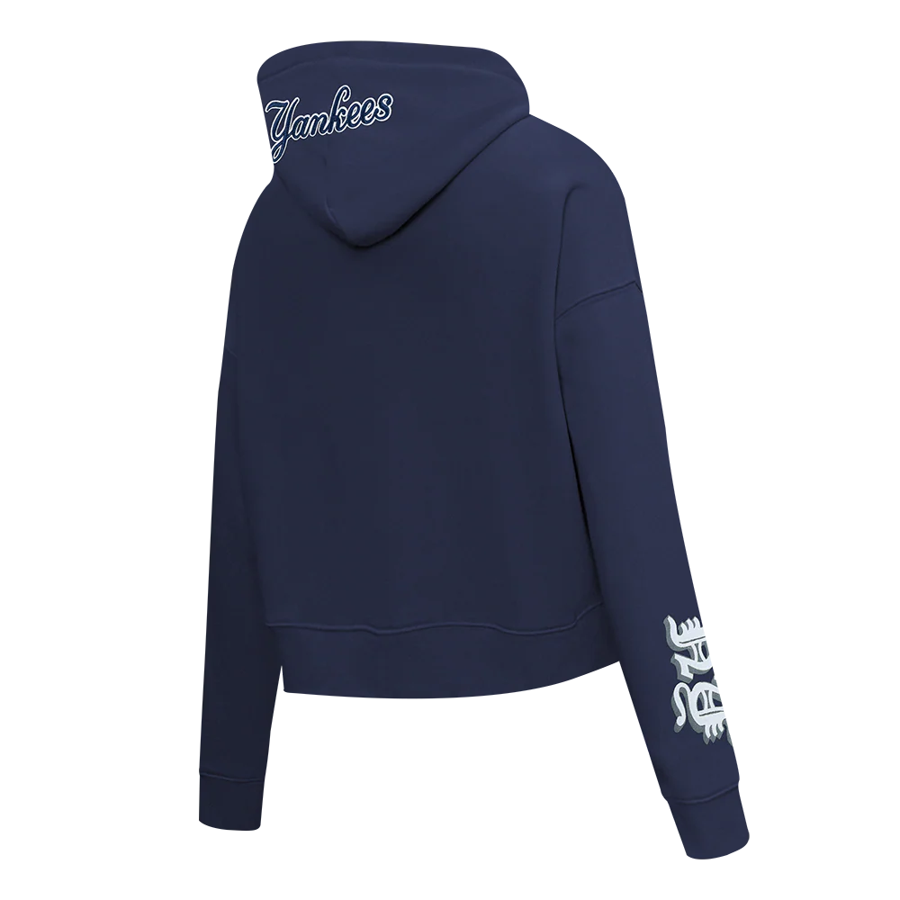 MLB NEW YORK YANKEES OLD ENGLISH WOMEN'S CROPPED PO HOODIE (MIDNIGHT NAVY) - Image 4