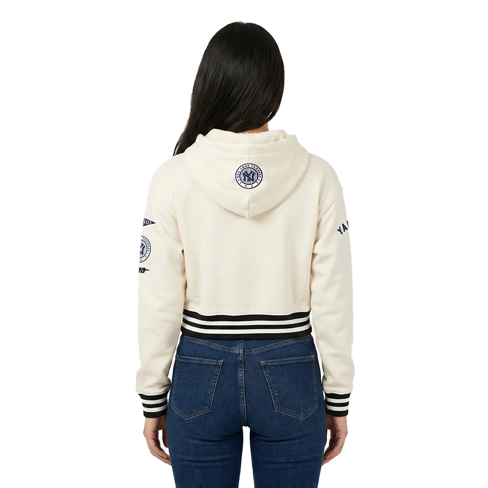 MLB NEW YORK YANKEES RETRO CLASSIC WOMEN'S RIB FLC CROPPED PO HOODIE (EGGSHELL/ MIDNIGHT NAVY) - Image 2