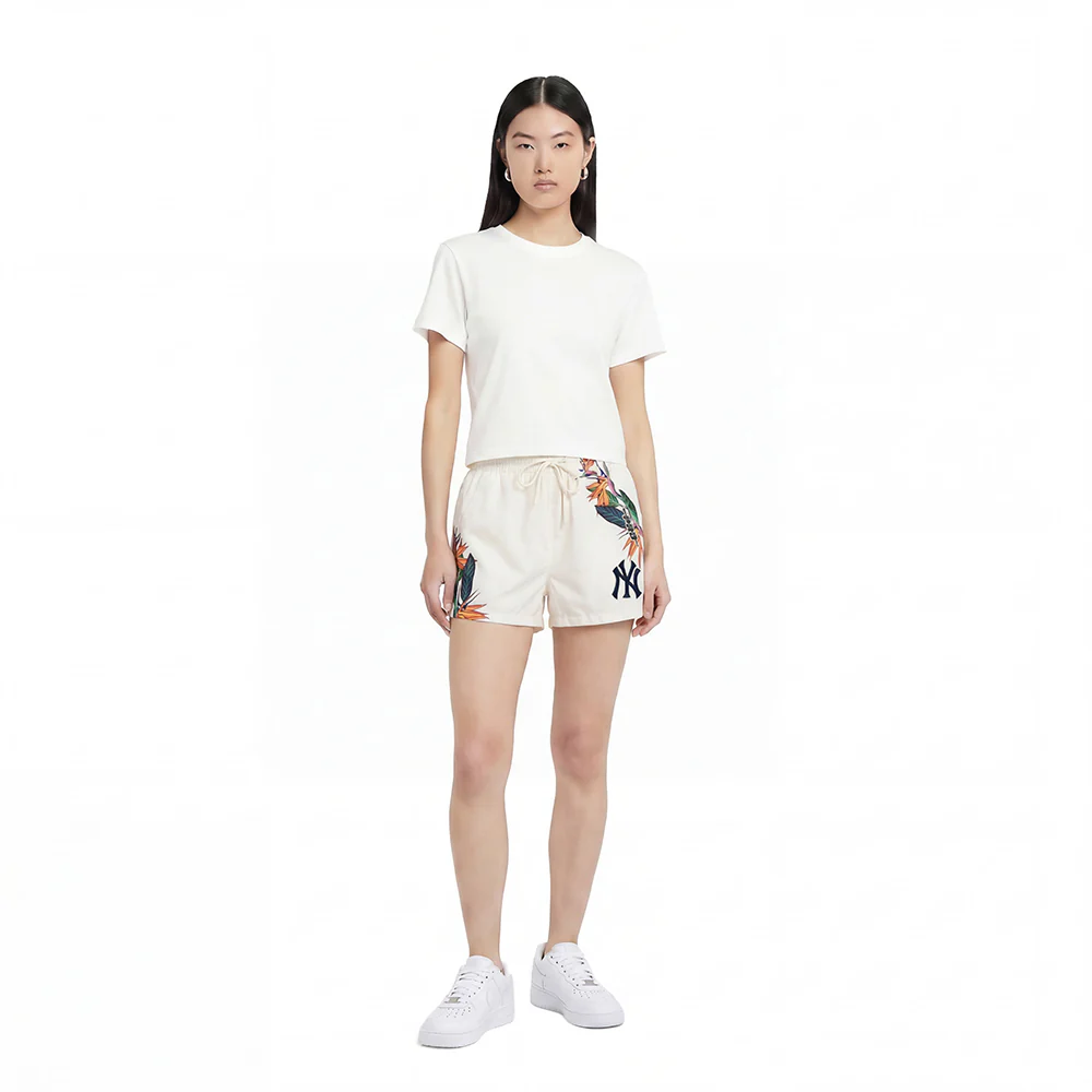 MLB NEW YORK YANKEES PARADISE WOMEN'S WOVEN SHORT (EGGSHELL) - Image 3