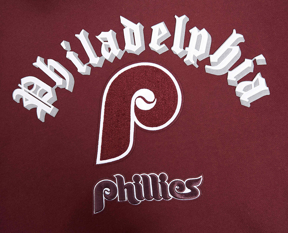 MLB PHILADELPHIA PHILLIES OLD ENGLISH MEN'S PULLOVER HOODIE (WINE) - Image 5