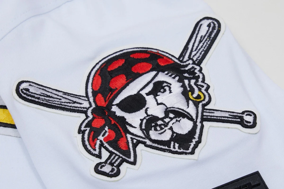 MLB PITTSBURGH PIRATES CLASSIC CHENILLE MEN'S TOP (WHITE) - Image 7