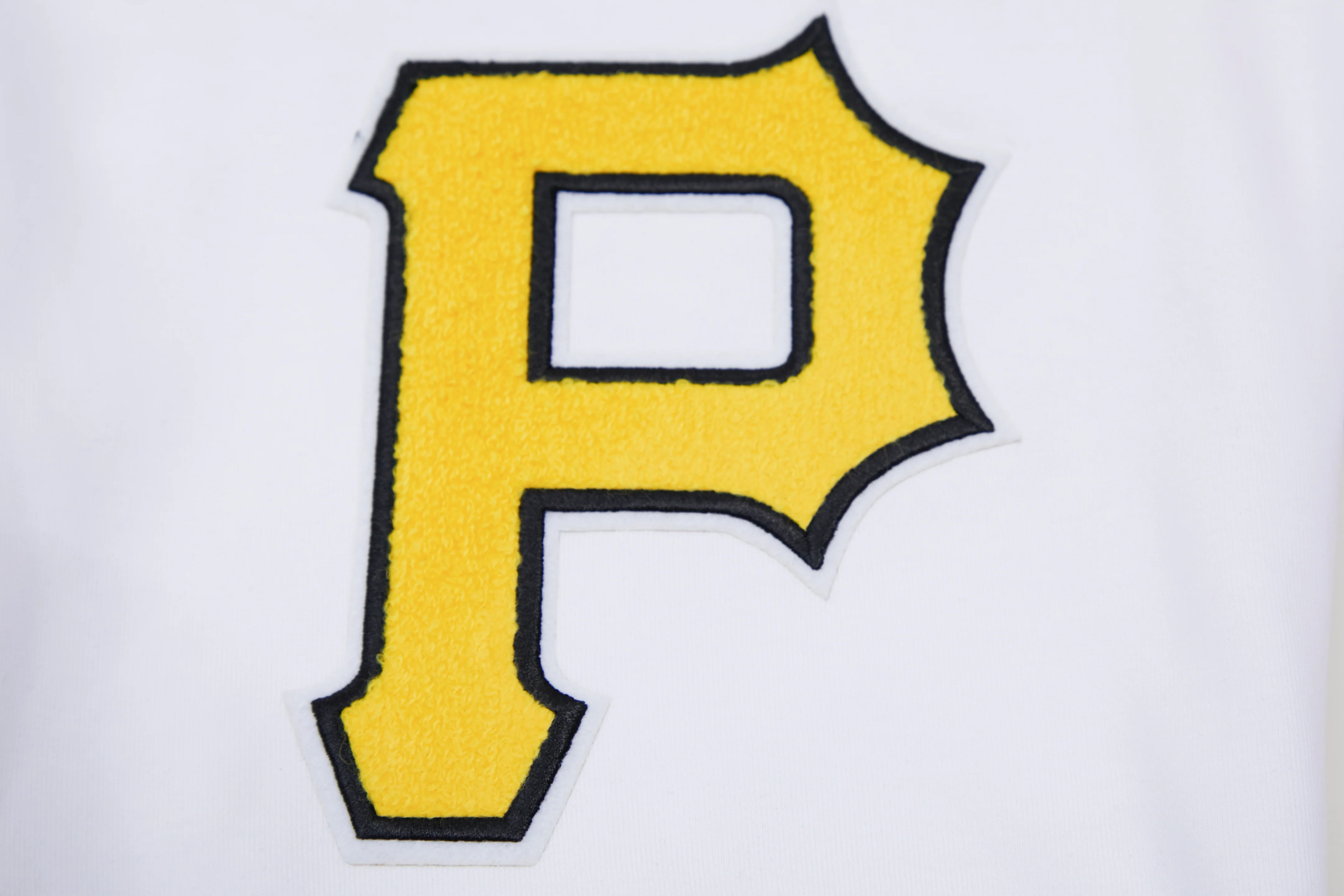 MLB PITTSBURGH PIRATES CLASSIC CHENILLE MEN'S SHORT (YELLOW) - Image 6