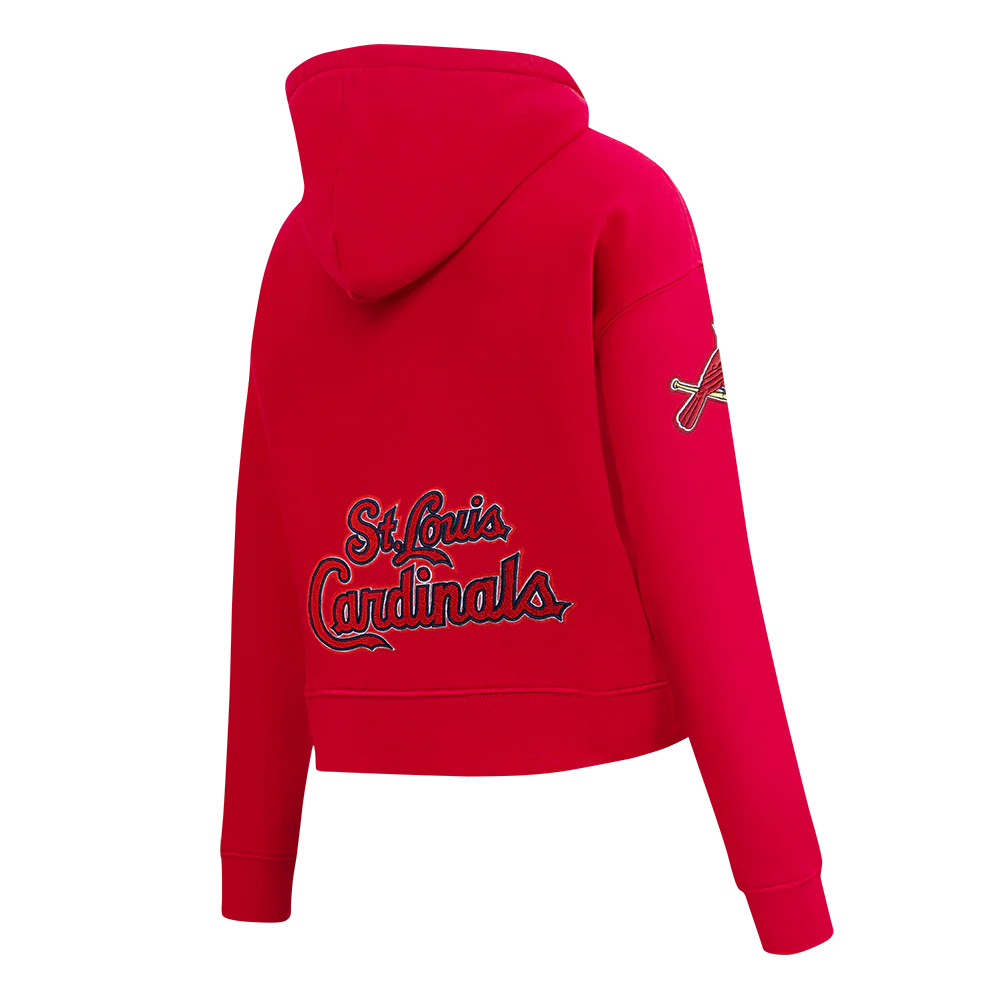 MLB ST. LOUIS CARDINALS CLASSIC CHENILLE WOMEN'S FLC CROPPED PO HOODIE (RED) - Image 4
