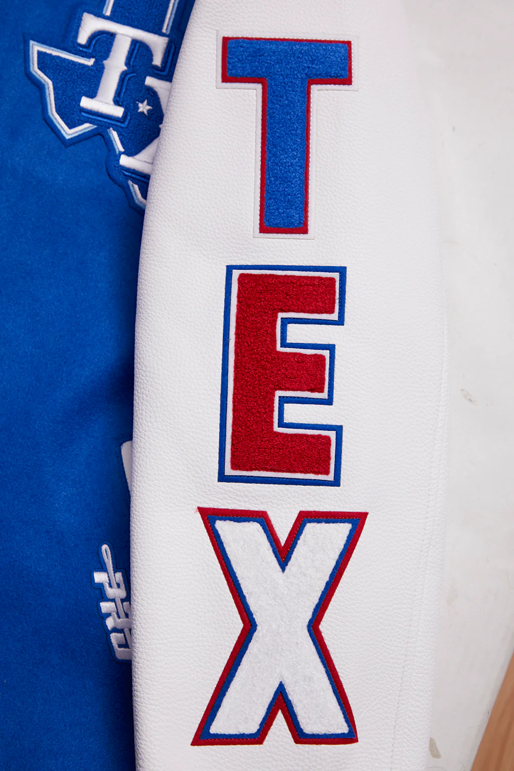MLB TEXAS RANGERS SCRIPT TAIL MEN'S RIB WOOL VARSITY (ROYAL BLUE/RED) - Image 8