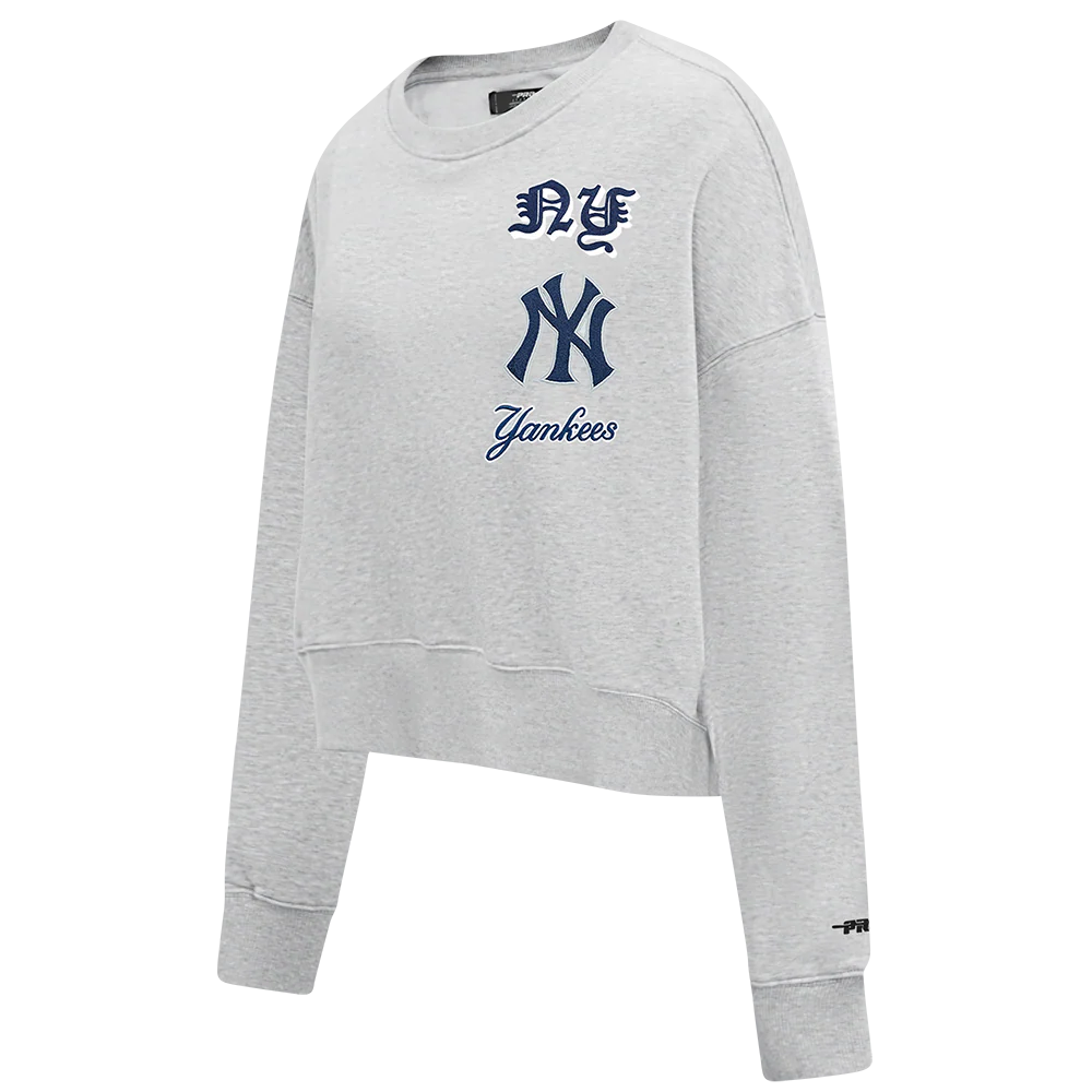 MLB NEW YORK YANKEES OLD ENGLISH WOMEN'S FLEECE CREWNECK (HEATHER GREY) - Image 2