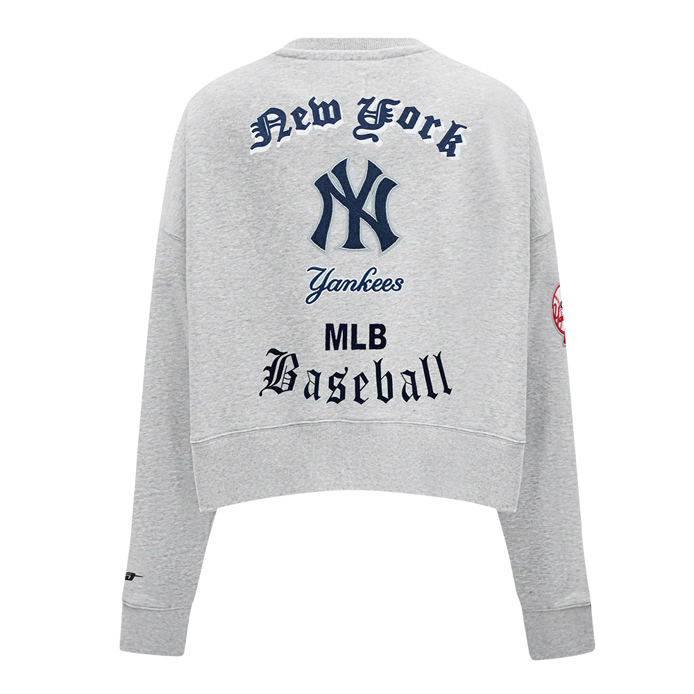 MLB NEW YORK YANKEES OLD ENGLISH WOMEN'S FLEECE CREWNECK (HEATHER GREY) - Image 3
