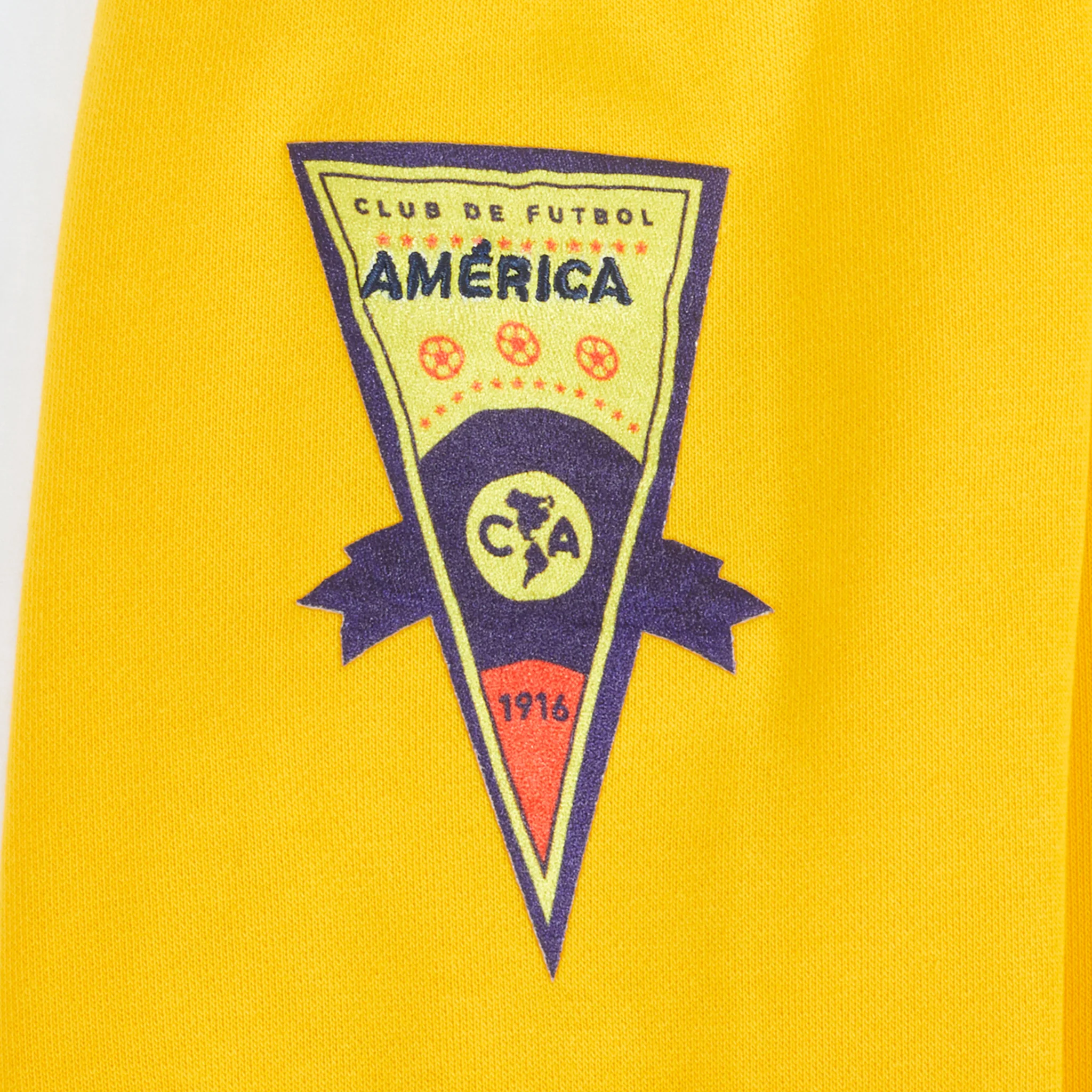 LIGA MX CLUB AMERICA STADIUM MEN'S FLEECE PULLOVER HOODIE (YELLOW) - Image 7